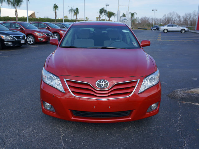 Toyota Camry 2011 photo 1