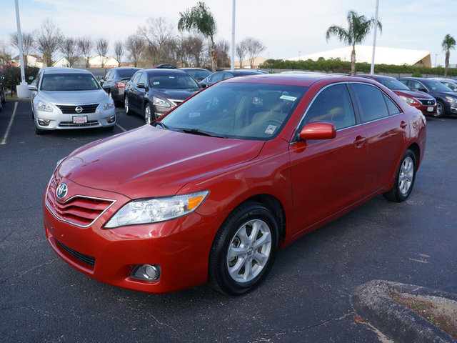 Toyota Camry 2011 photo 2