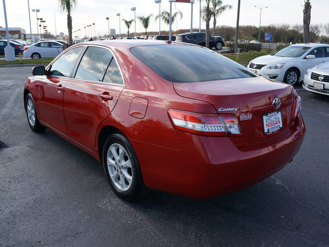 Toyota Camry 2011 photo 4