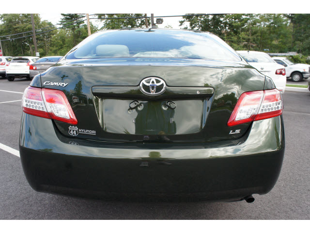 Toyota Camry 2011 photo 3