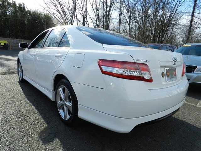 Toyota Camry 2011 photo 1