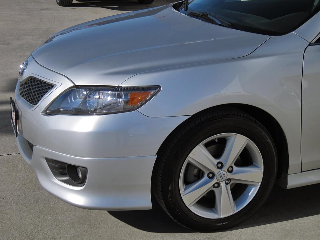 Toyota Camry 2011 photo 1