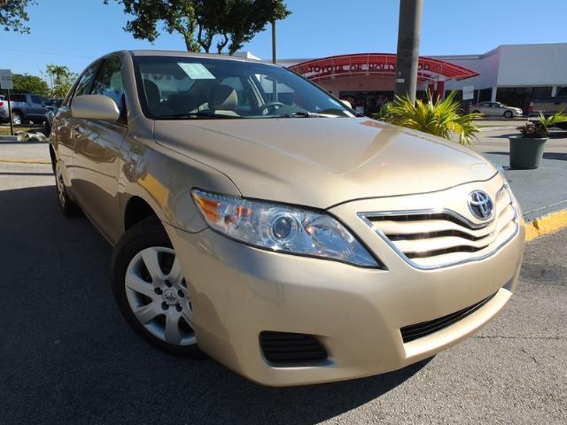 Toyota Camry 2011 photo 1