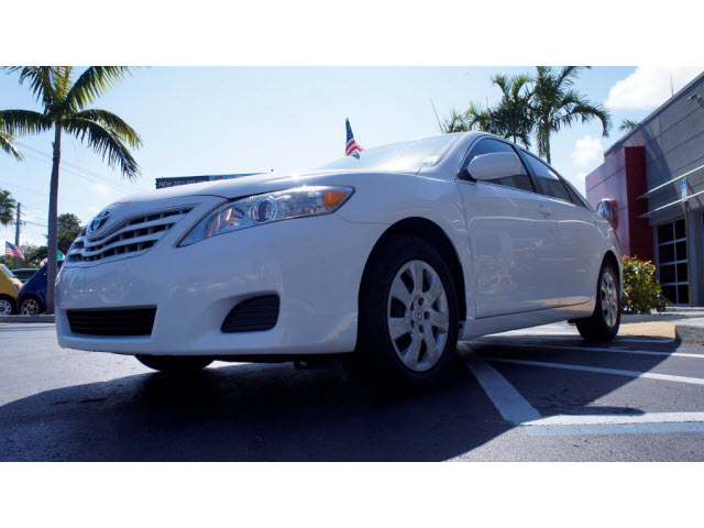 Toyota Camry 2011 photo 2