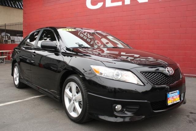 Toyota Camry 2011 photo 1