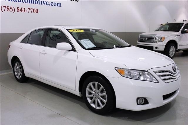 Toyota Camry 2011 photo 3