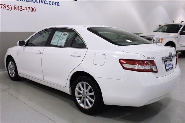 Toyota Camry 2011 photo 5