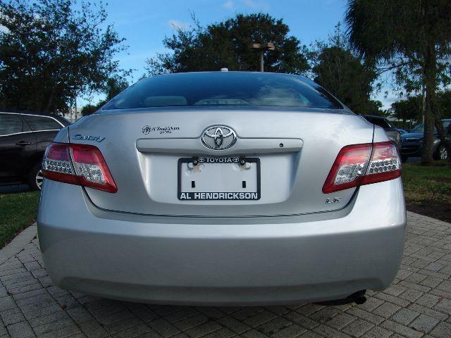 Toyota Camry 2011 photo 4