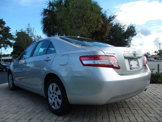 Toyota Camry 2011 photo 5