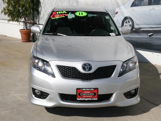 Toyota Camry 2011 photo 2