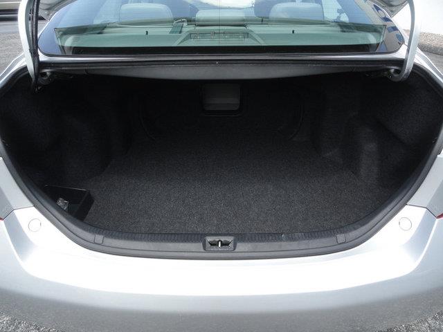 Toyota Camry SEL Sport Utility 4D Sedan