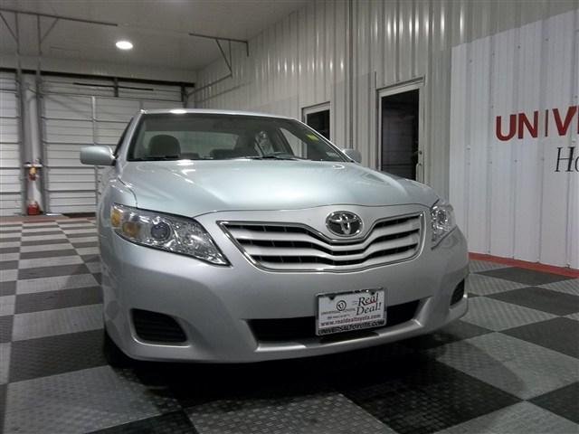 Toyota Camry 2011 photo 1