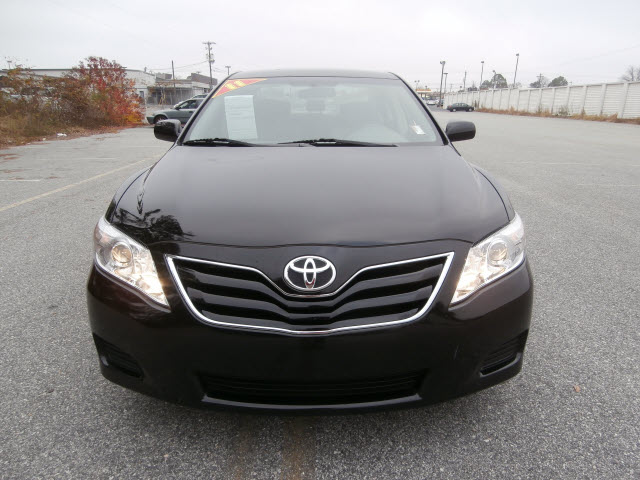 Toyota Camry 2011 photo 1