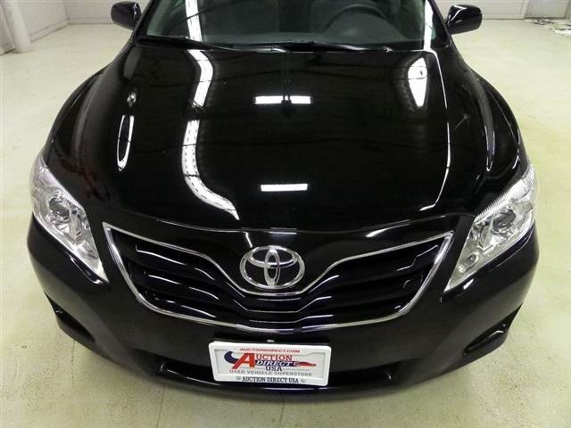 Toyota Camry 2011 photo 2