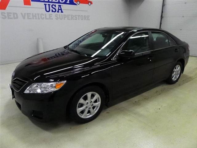Toyota Camry 2011 photo 1