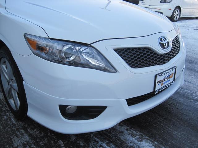 Toyota Camry 2011 photo 2