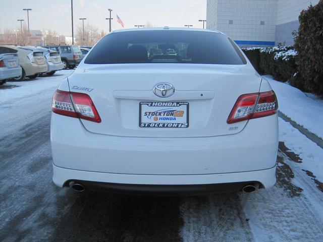 Toyota Camry 2011 photo 5