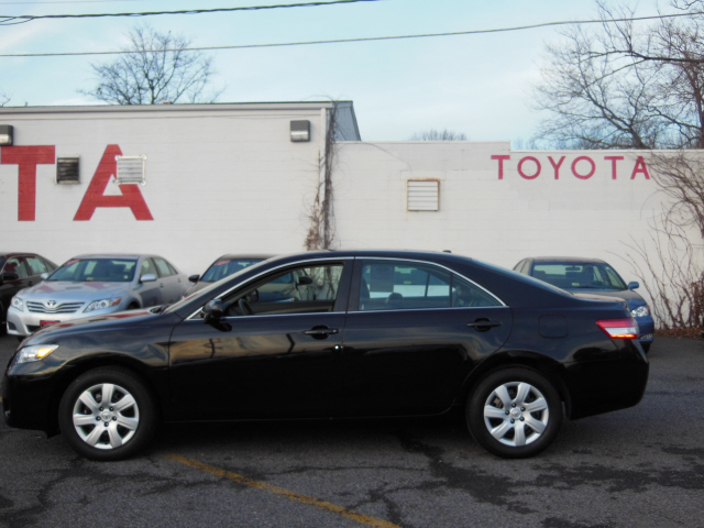 Toyota Camry 2011 photo 1
