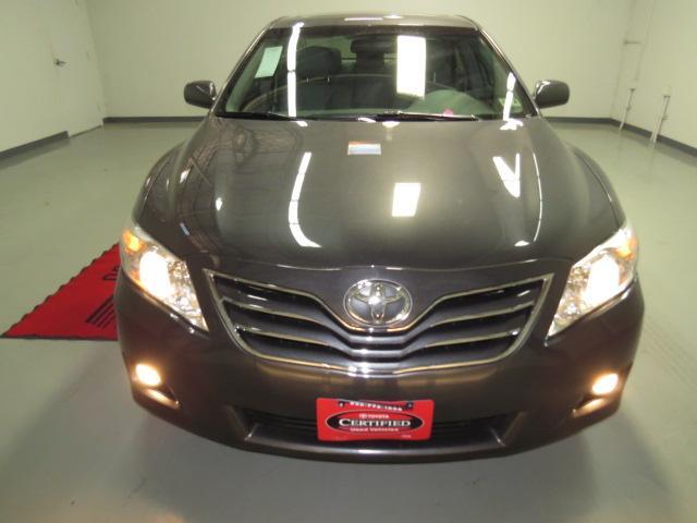Toyota Camry 2011 photo 2