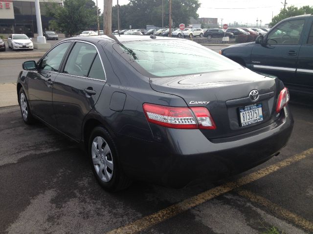 Toyota Camry 2011 photo 2