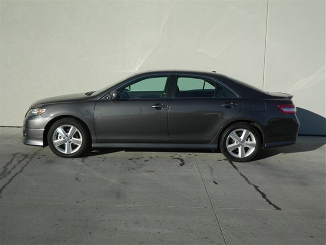 Toyota Camry 2011 photo 3