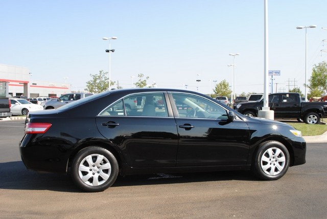 Toyota Camry 2011 photo 3