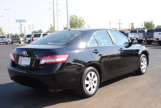 Toyota Camry 2011 photo 4