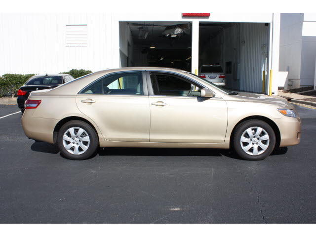 Toyota Camry 2011 photo 1