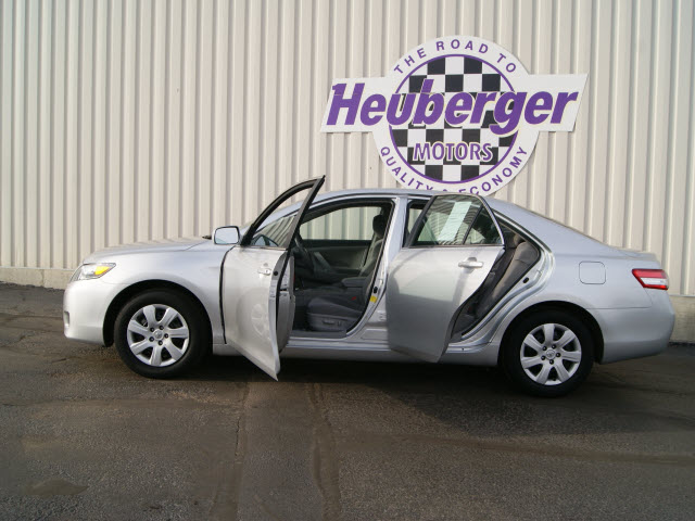 Toyota Camry 2011 photo 1