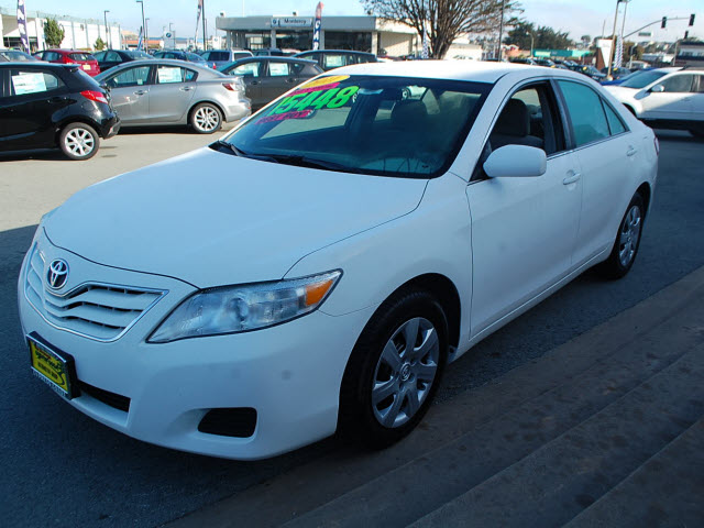 Toyota Camry 2011 photo 3