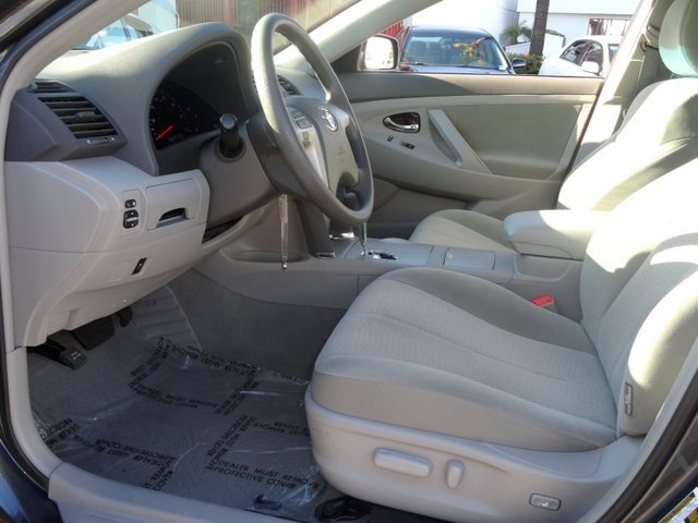 Toyota Camry 2011 photo 2