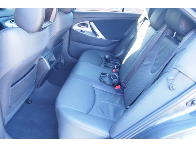 Toyota Camry 2011 photo 4