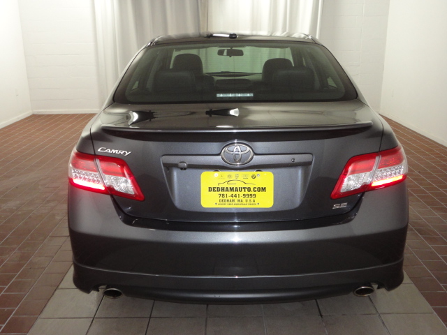 Toyota Camry 2011 photo 5