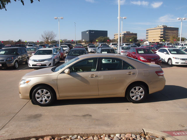 Toyota Camry 2011 photo 3