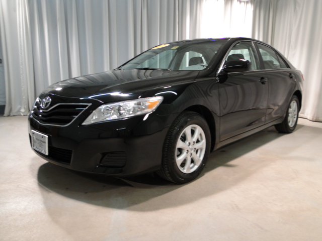 Toyota Camry 2011 photo 1