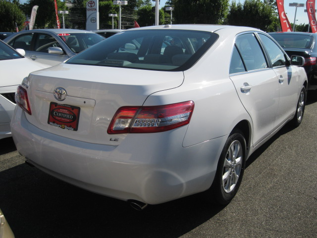 Toyota Camry 2011 photo 2