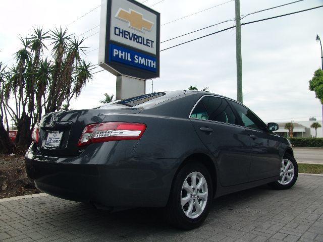 Toyota Camry 2011 photo 3