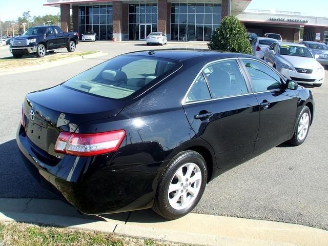 Toyota Camry 2011 photo 1