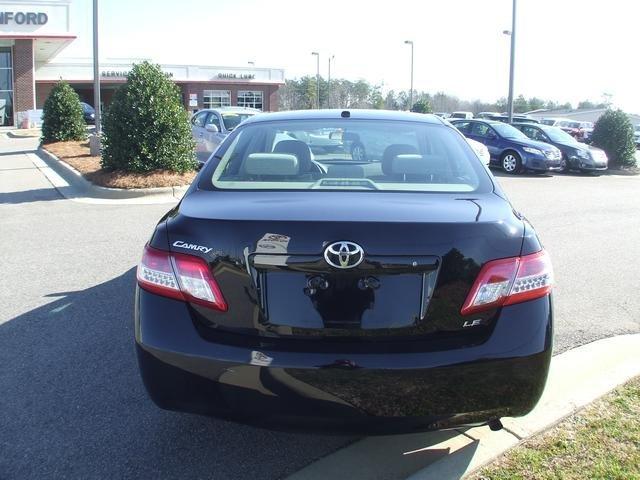Toyota Camry 2011 photo 2