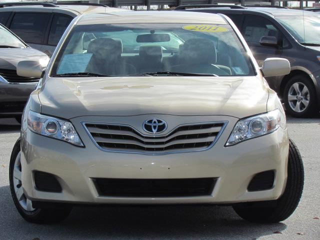 Toyota Camry 2011 photo 1