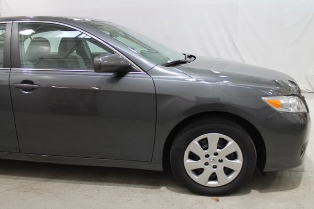 Toyota Camry 2011 photo 2
