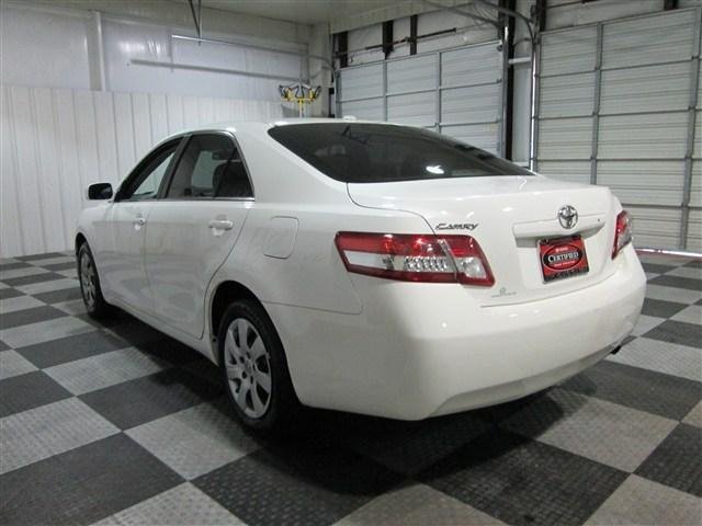Toyota Camry 2011 photo 4