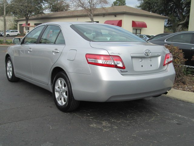 Toyota Camry 2011 photo 2
