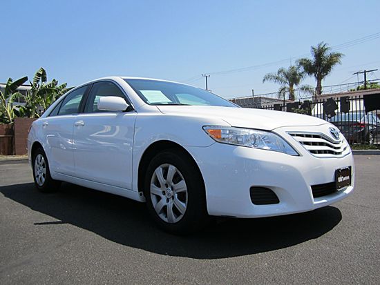 Toyota Camry 2011 photo 1