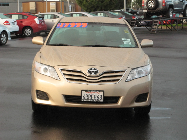 Toyota Camry 2011 photo 2
