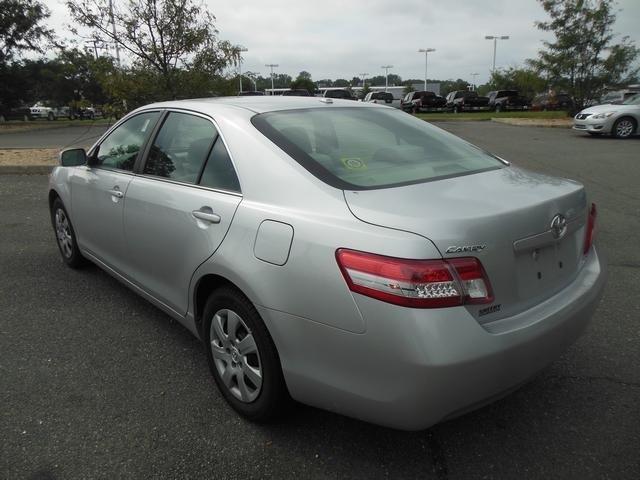 Toyota Camry 2011 photo 1
