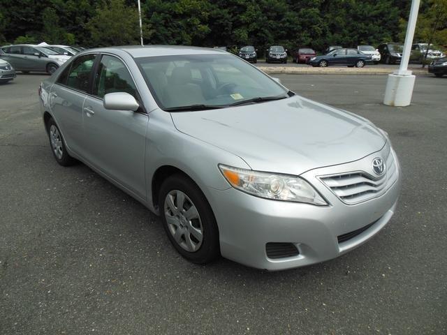 Toyota Camry 2011 photo 2