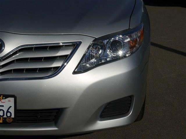 Toyota Camry 2011 photo 1