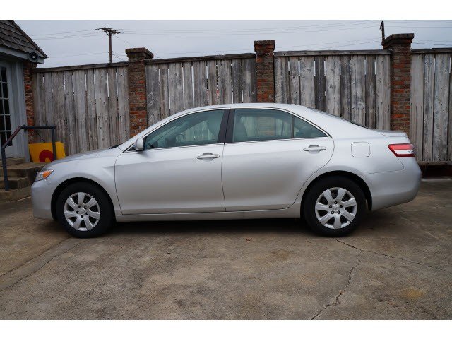 Toyota Camry 2011 photo 1