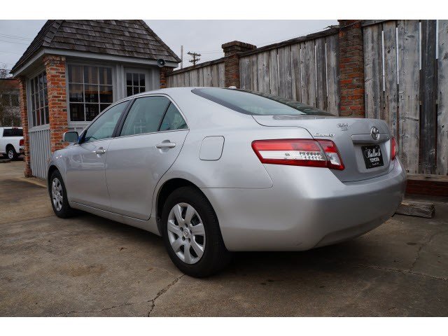 Toyota Camry 2011 photo 2